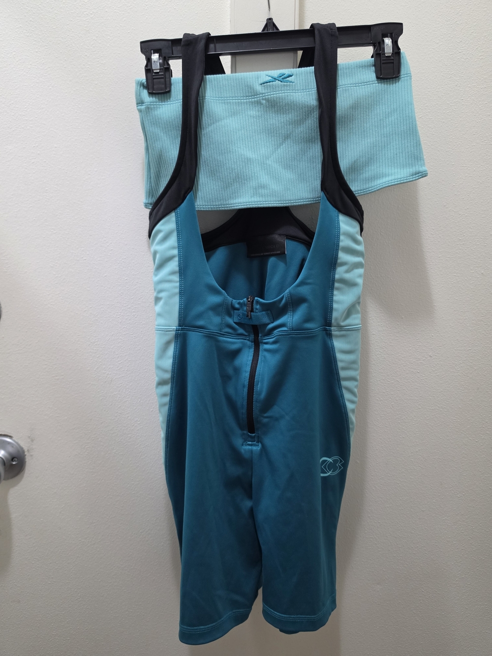 Reebok x Cardi B Women's Seaport Teal Leotard & Bandeau Top Set - Size Medium - Picture 2 of 16